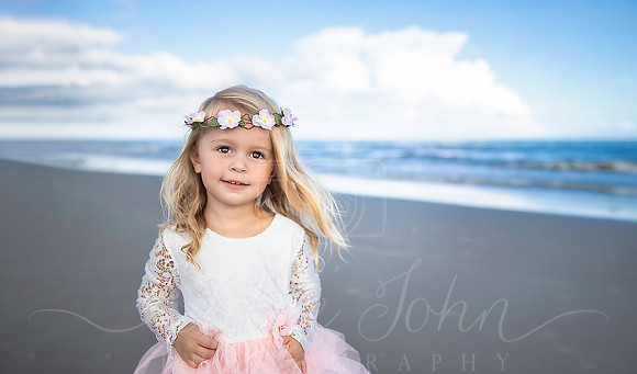 Close-up of kiddos at shoreine