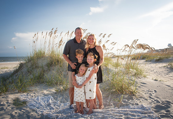 Each Family- unit standingTRIANGLE Shape & connected posing